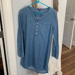 Express Jean dress. Size small.
